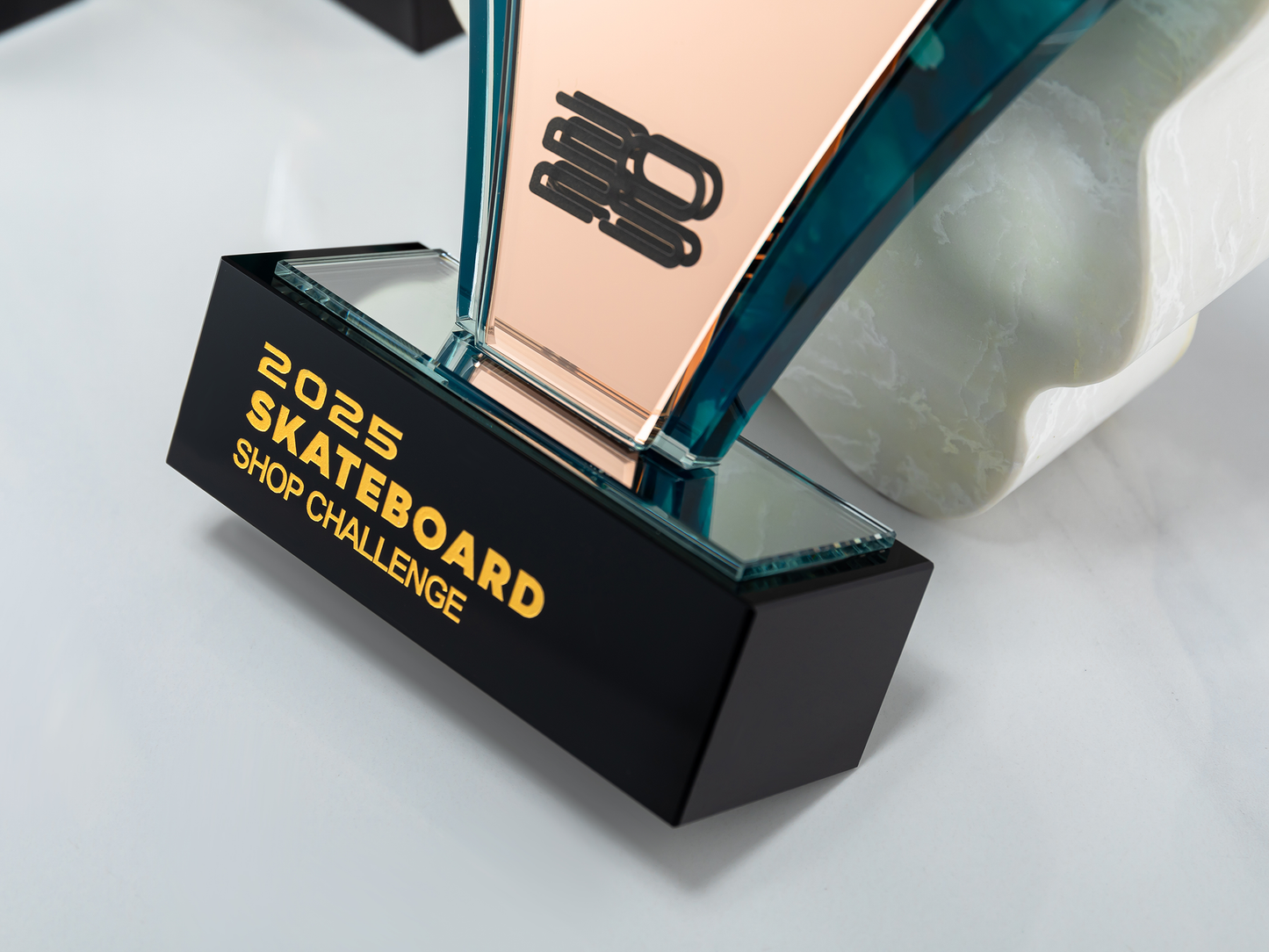 Custom Pinnacle Geometric Glass & K9 Crystal Award Trophy